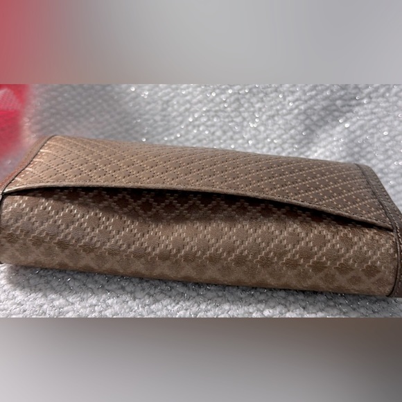 🔥🔥GUCCI Authentic Vintage Large Leather Wallet - Picture 3 of 11